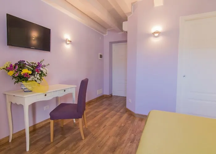 Bed & Breakfast Apollo 3*